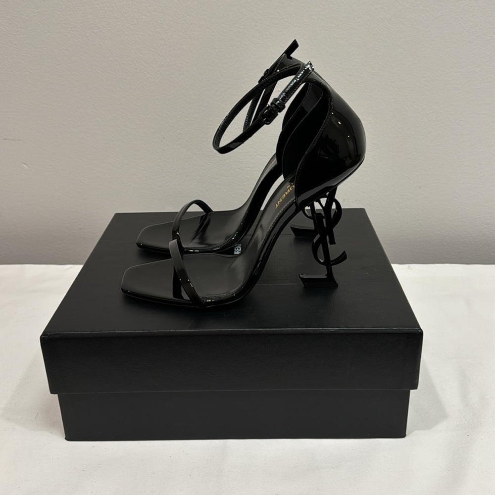 SAINT LAURANT HEELS - Picture 2 of 8